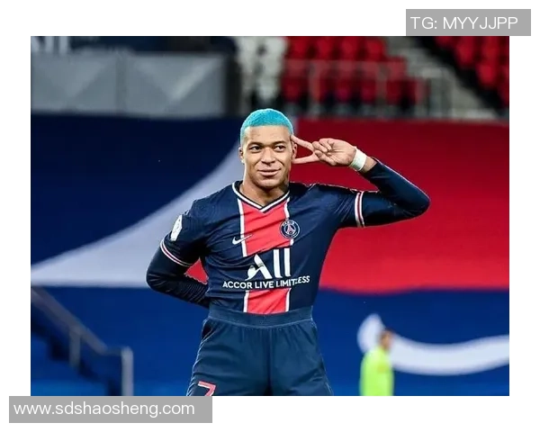 女足球明星寸头造型大揭秘展现运动魅力与个性风采